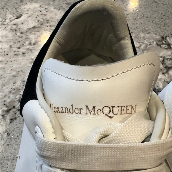 Alexander McQueen Oversized Sneakers White Black Suede Heel – Size 37 - Picture 9 of 10